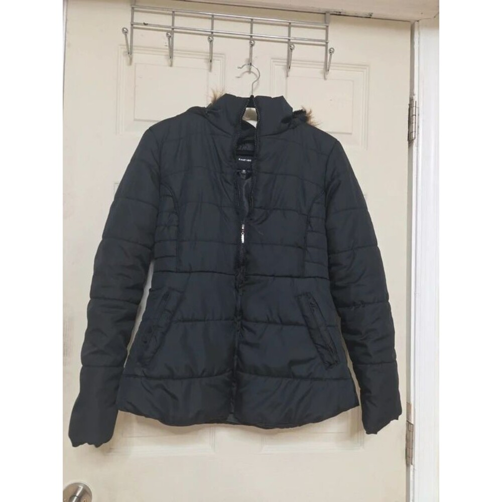 Rampage Women's Fitted Black Puffer Jacket with Faux-Fur Hood - Size M